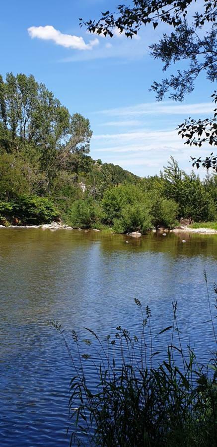 Camping Avec Piscine Et Riviere A Tournon Sur Rhone Ardeche Bagian luar foto